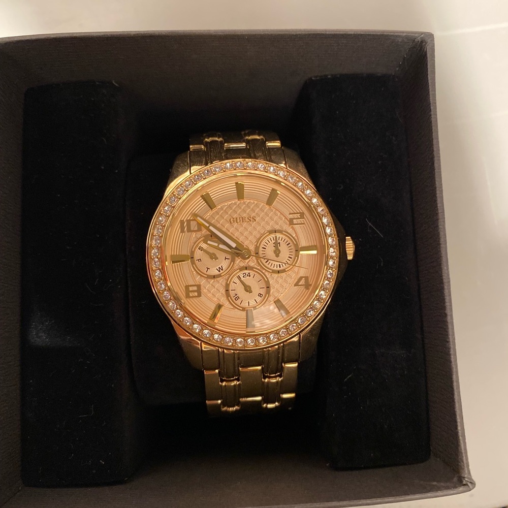 Brand new Guess watch